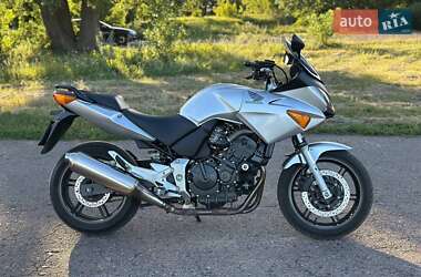Мотоцикл Спорт-туризм Honda CBF 600S 2005 в 