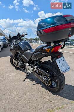 Мотоцикл Без обтекателей (Naked bike) Honda CBF 600S 2005 в 