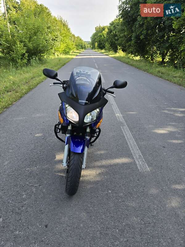 Мотоцикл Спорт-туризм Honda CBF 600S 2004 в Старокостянтинові