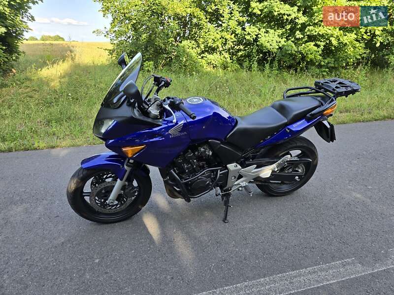 Мотоцикл Спорт-туризм Honda CBF 600S 2004 в Старокостянтинові