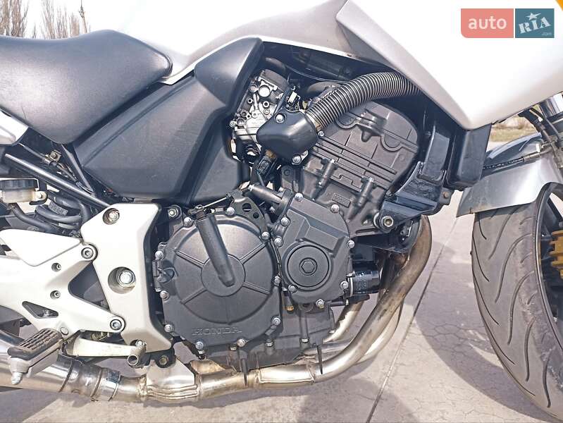 Мотоцикл Спорт-туризм Honda CBF 600SA 2004 в Кривом Роге фото 8 Мотоцикл Спорт-туризм Honda CBF 600SA 2004 в Кривом Роге