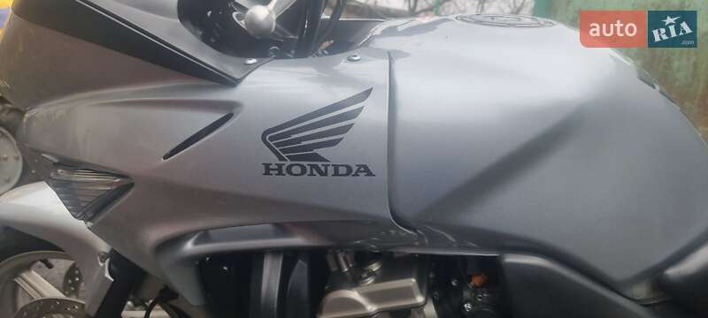 Мотоцикл Спорт-туризм Honda CBF 600SA 2008 в Пятихатках фото 2 Мотоцикл Спорт-туризм Honda CBF 600SA 2008 в Пятихатках