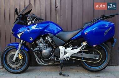 Мотоцикл Спорт-туризм Honda CBF 600SA 2006 в 