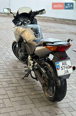 Мотоцикл Спорт-туризм Honda CBF 600SA 2005 в 
