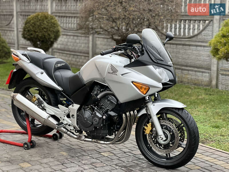 Мотоцикл Спорт-туризм Honda CBF 600SA 2004 в Буске