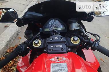 Спортбайк Honda CBR 1000F 2005 в Каменском