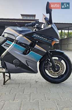 Мотоцикл Спорт-туризм Honda CBR 1000F 1993 в 