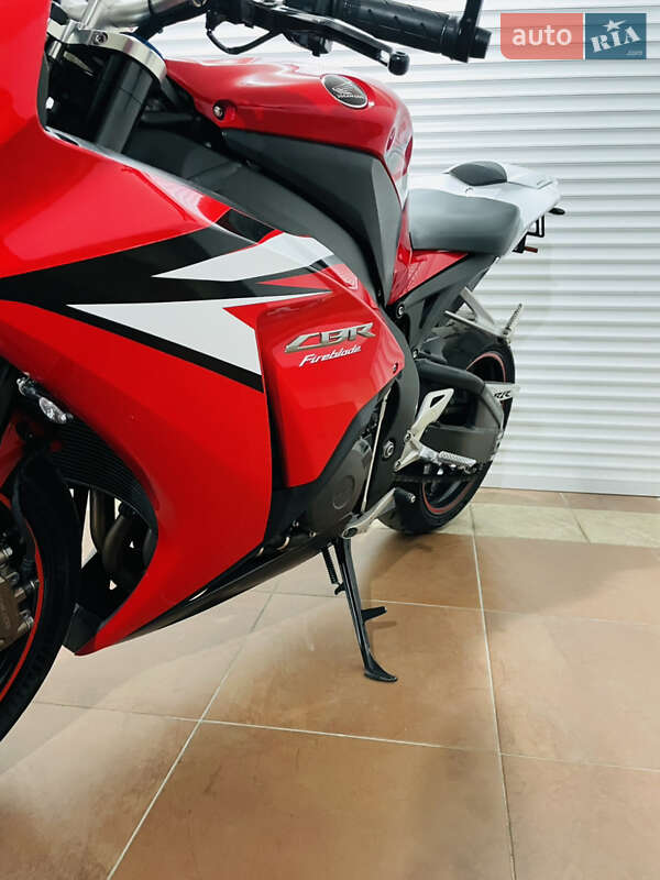 Спортбайк Honda CBR 1000RR 2012 в Києві