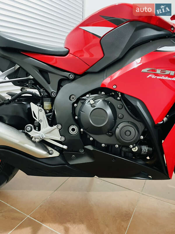Спортбайк Honda CBR 1000RR 2012 в Києві