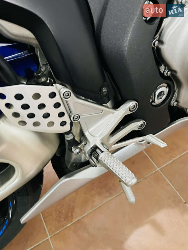 Спортбайк Honda CBR 1000RR 2007 в Киеве