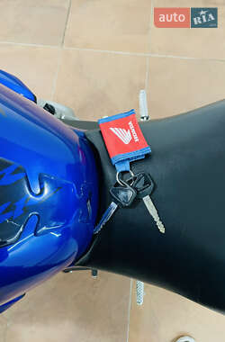 Спортбайк Honda CBR 1000RR 2007 в 