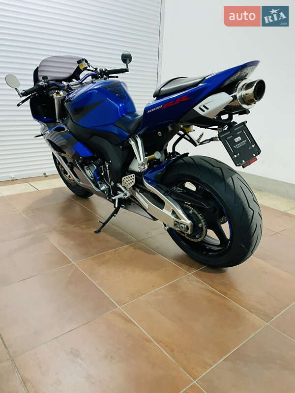 Спортбайк Honda CBR 1000RR 2007 в Киеве