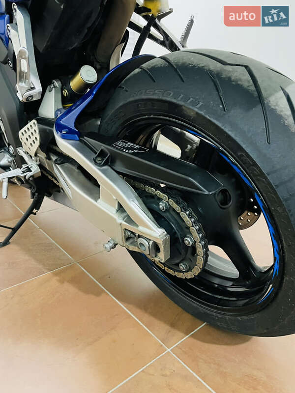 Спортбайк Honda CBR 1000RR 2007 в Киеве
