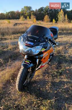Спортбайк Honda CBR 1000RR 2004 в Богодухове