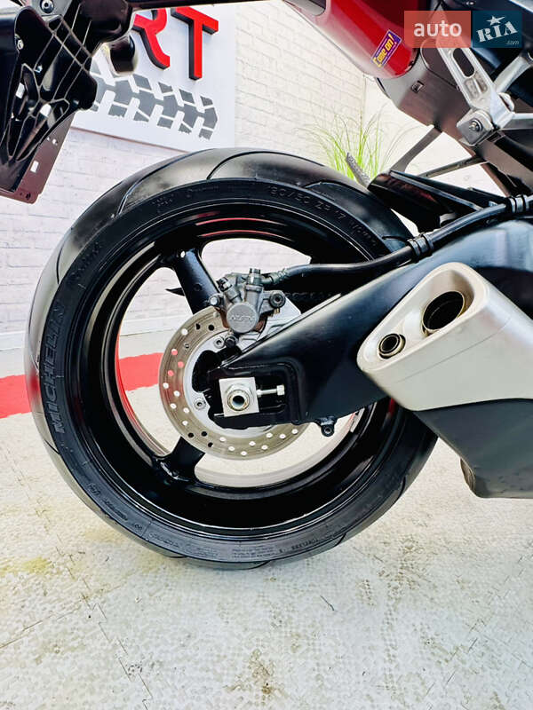 Спортбайк Honda CBR 1000RR 2009 в Одесі фото 15 Спортбайк Honda CBR 1000RR 2009 в Одесі