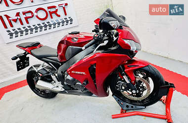 Спортбайк Honda CBR 1000RR 2009 в 