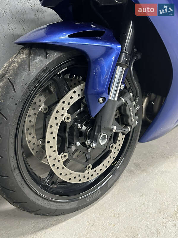 Спортбайк Honda CBR 1000RR 2008 в Ніжині фото 12 Спортбайк Honda CBR 1000RR 2008 в Ніжині