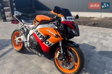 Спортбайк Honda CBR 1000RR 2007 в Києві
