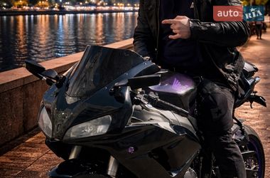 Спортбайк Honda CBR 1000RR 2006 в Киеве