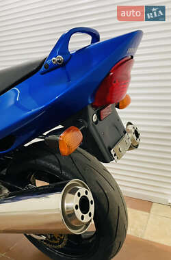 Мотоцикл Спорт-туризм Honda CBR 1100XX 2001 в 