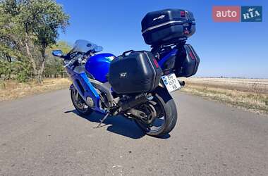Спортбайк Honda CBR 1100XX 2000 в 