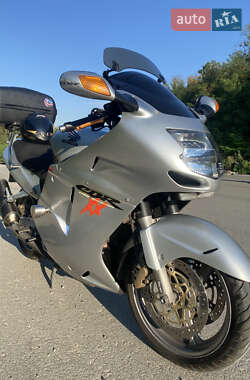 Мотоцикл Спорт-туризм Honda CBR 1100XX 2001 в Києві