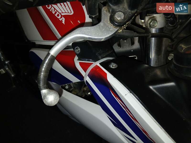 Грузовые мотороллеры, мотоциклы, скутеры, мопеды Honda CBR 125R 2009 в Украинке