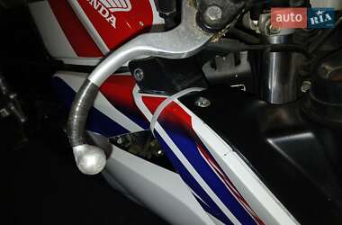 Грузовые мотороллеры, мотоциклы, скутеры, мопеды Honda CBR 125R 2009 в 