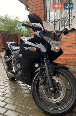 Мотоцикл Спорт-туризм Honda CBR 250R 2012 в Ирпене