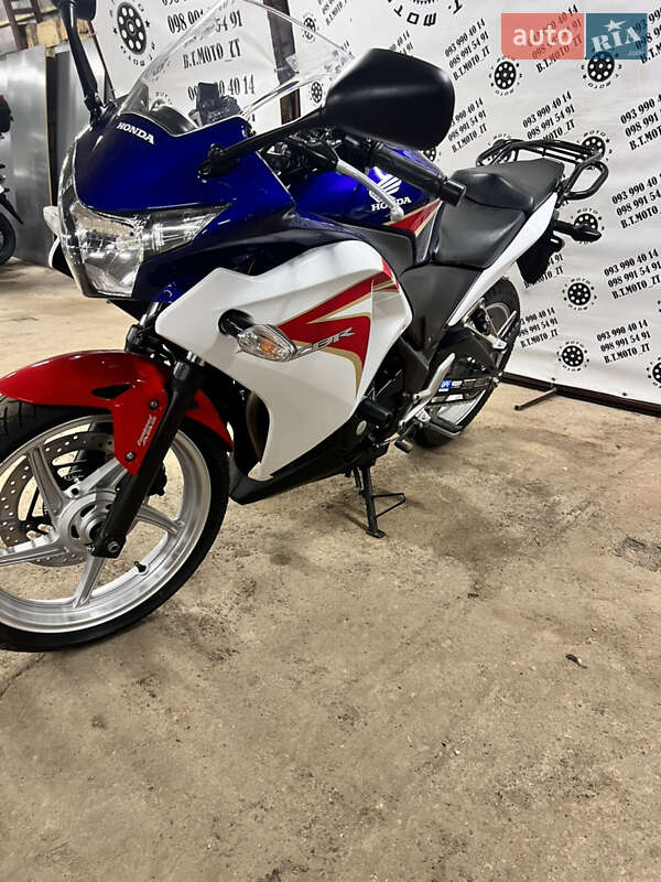 Мотоцикл Спорт-туризм Honda CBR 250R 2012 в Житомире фото 3 Мотоцикл Спорт-туризм Honda CBR 250R 2012 в Житомире