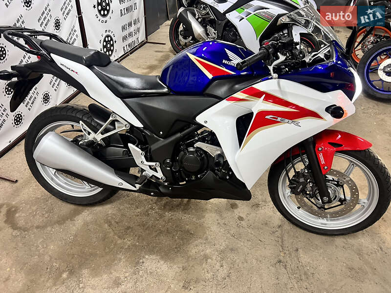 Мотоцикл Спорт-туризм Honda CBR 250R 2012 в Житомире фото 13 Мотоцикл Спорт-туризм Honda CBR 250R 2012 в Житомире