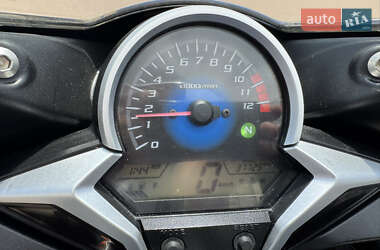 Мотоцикл Без обтекателей (Naked bike) Honda CBR 250R 2013 в 