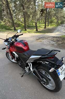 Мотоцикл Спорт-туризм Honda CBR 250R 2011 в 