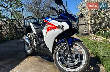 Спортбайк Honda CBR 250R 2011 в Каменском