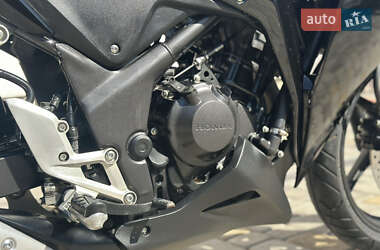 Спортбайк Honda CBR 250R 2013 в 