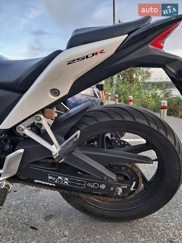 Мотоцикл Кросс Honda CBR 250R 2013 в Києві