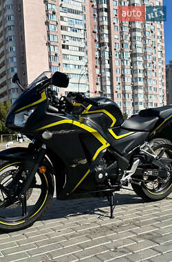 Спортбайк Honda CBR 300RA 2018 в Києві