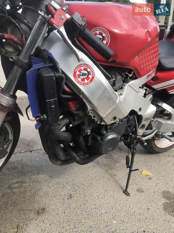 Спортбайк Honda CBR 400F 1999 в Одессе