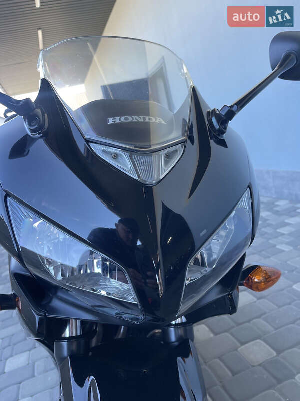Мотоцикл Спорт-туризм Honda CBR 400R 2013 в Лубнах фото 5 Мотоцикл Спорт-туризм Honda CBR 400R 2013 в Лубнах
