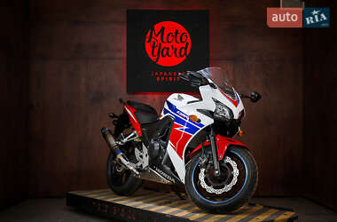 Спортбайк Honda CBR 400R 2013 в Дніпрі