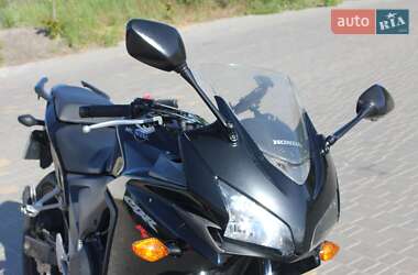 Спортбайк Honda CBR 400R 2013 в 