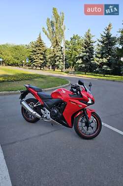 Спортбайк Honda CBR 400R 2015 в 