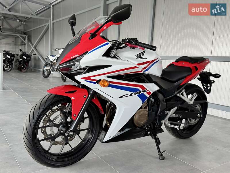 Honda CBR 400R 2017