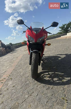 Спортбайк Honda CBR 400R 2013 в 