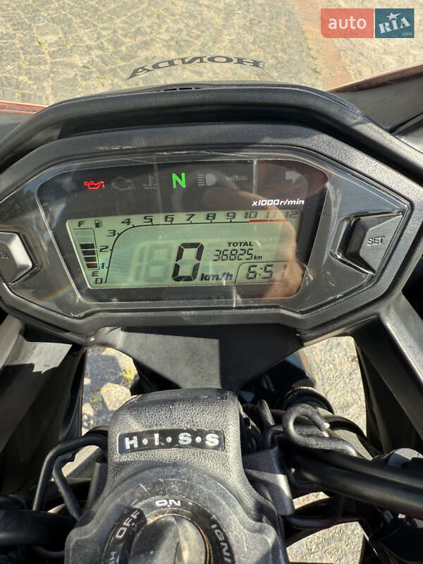 Спортбайк Honda CBR 400R 2013 в Белой Церкви