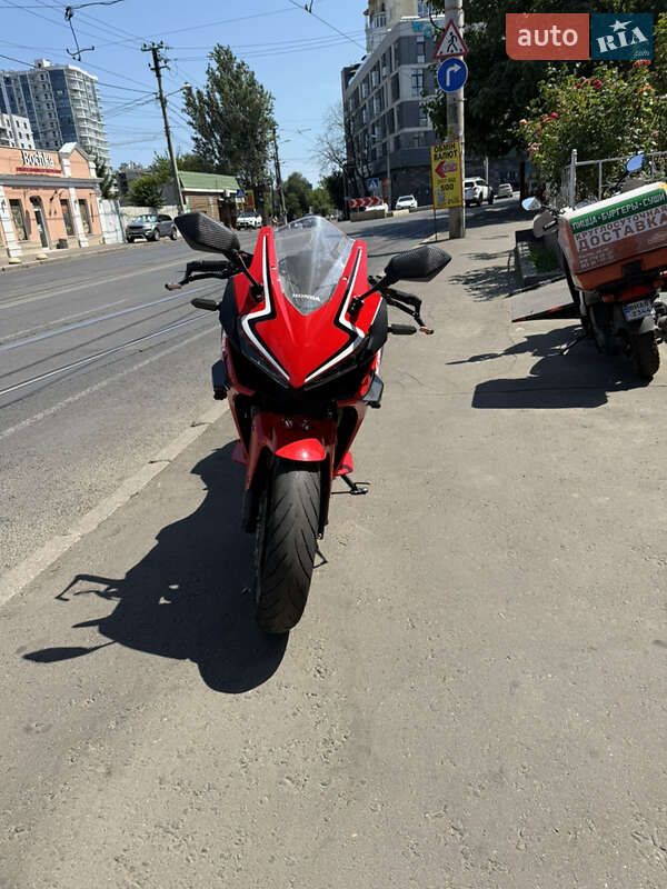 Спортбайк Honda CBR 400R 2021 в Одессе