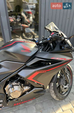 Спортбайк Honda CBR 400R 2021 в 