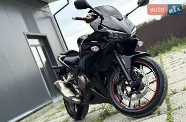 Спортбайк Honda CBR 400R 2016 в 