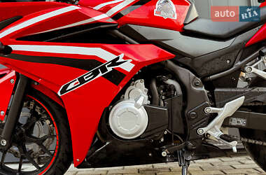 Мотоцикл Спорт-туризм Honda CBR 400R 2018 в 