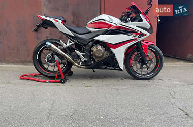 Спортбайк Honda CBR 400R 2019 в 